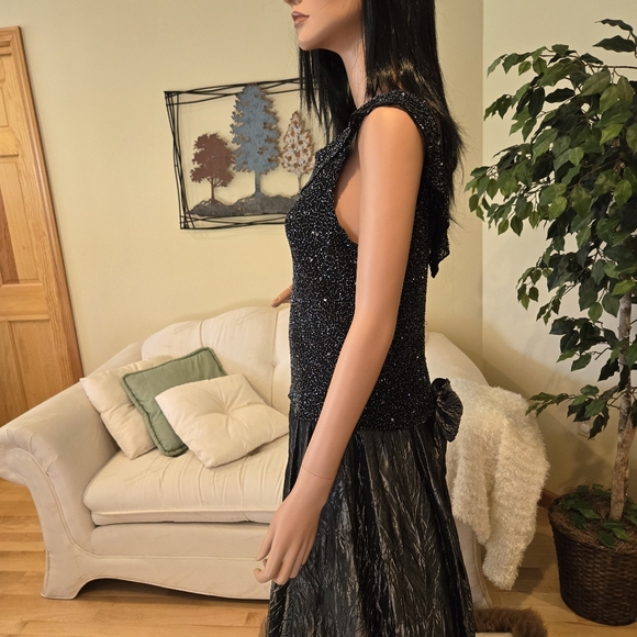 NWT,Shimmering Pewter Crinkle Formal Maxi Skirt, Formal, Holiday, Party, Size 12 - Picture 4 of 16